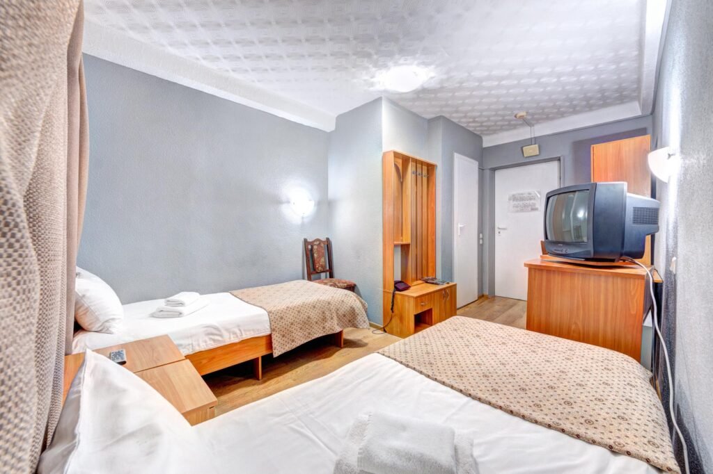 _MG_7138_39_40_41_42_43_44_Fusion-Natural